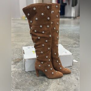 A.N.A Women’s Brown studded boots